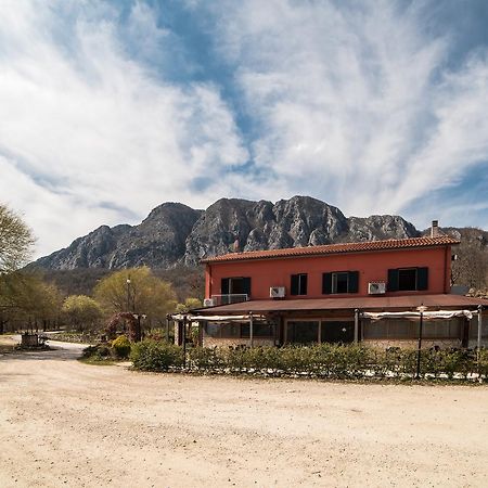 Locanda Belvedere Da Stefano Rocchetta a Volturno エクステリア 写真