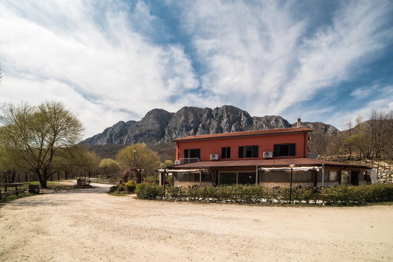 Locanda Belvedere Da Stefano Rocchetta a Volturno エクステリア 写真